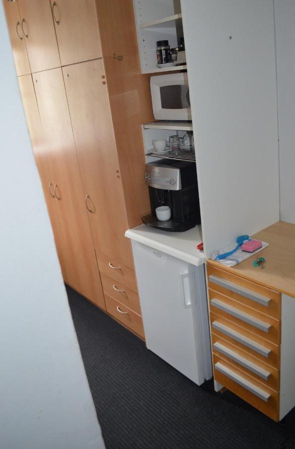 Room In Тршебонь Экстерьер фото